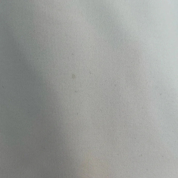 5/20$ Hyba black white and  gold running shirt size XS - Picture 3 of 5